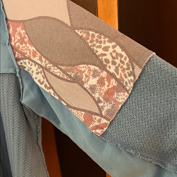 POL Shades of Blue Mixed Media Patchwork Top w/Tan-Rust-Brown-Cream Accents - Picture 5 of 13